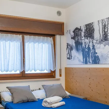 Guesthost - La Genzianella Comfy Flat X4 In The Heart Of 塔尔维西奥