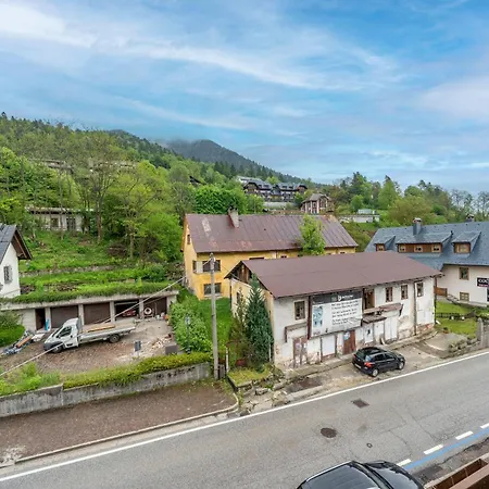 公寓 Guesthost - La Genzianella Comfy Flat X4 In The Heart Of 塔尔维西奥